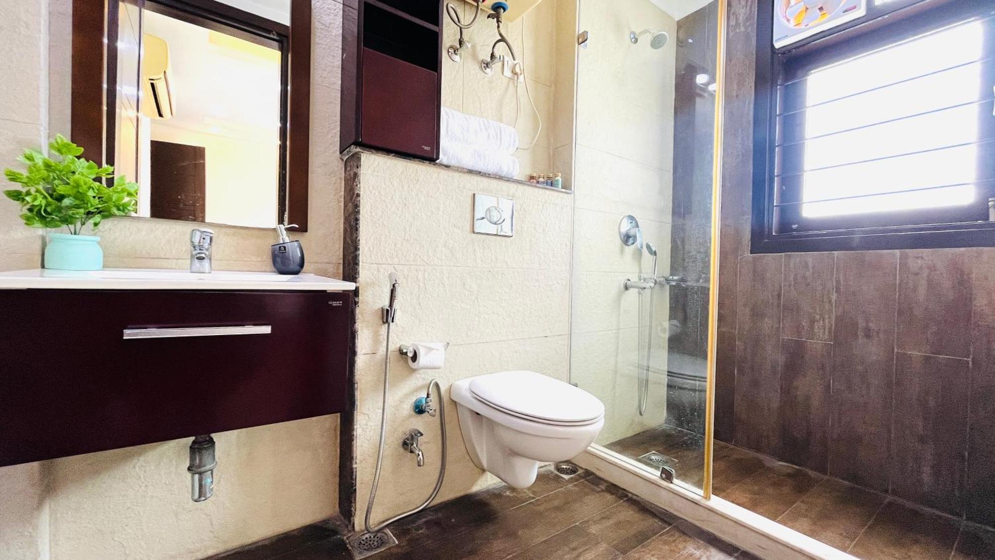 Olive Serviced Apartments - Defence Colony New Delhi Rom bilde
